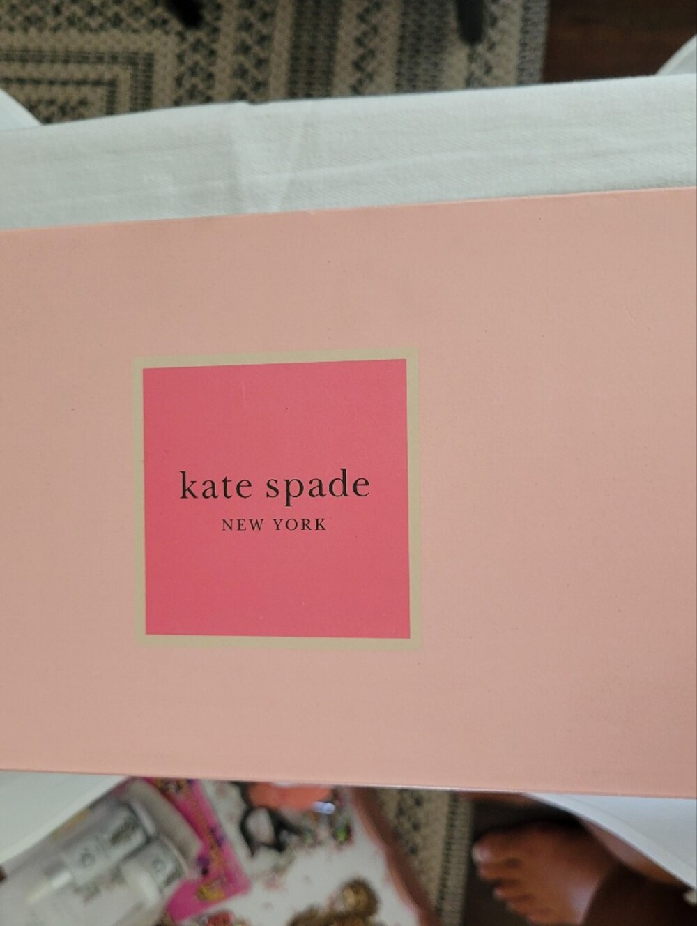 kate spade pink box with darker pink logo square